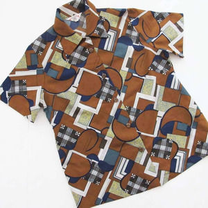 1970s Brown Navy Blue Collared Short Sleeve Button Up